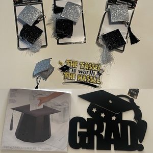 10 Graduation Decorations Pack